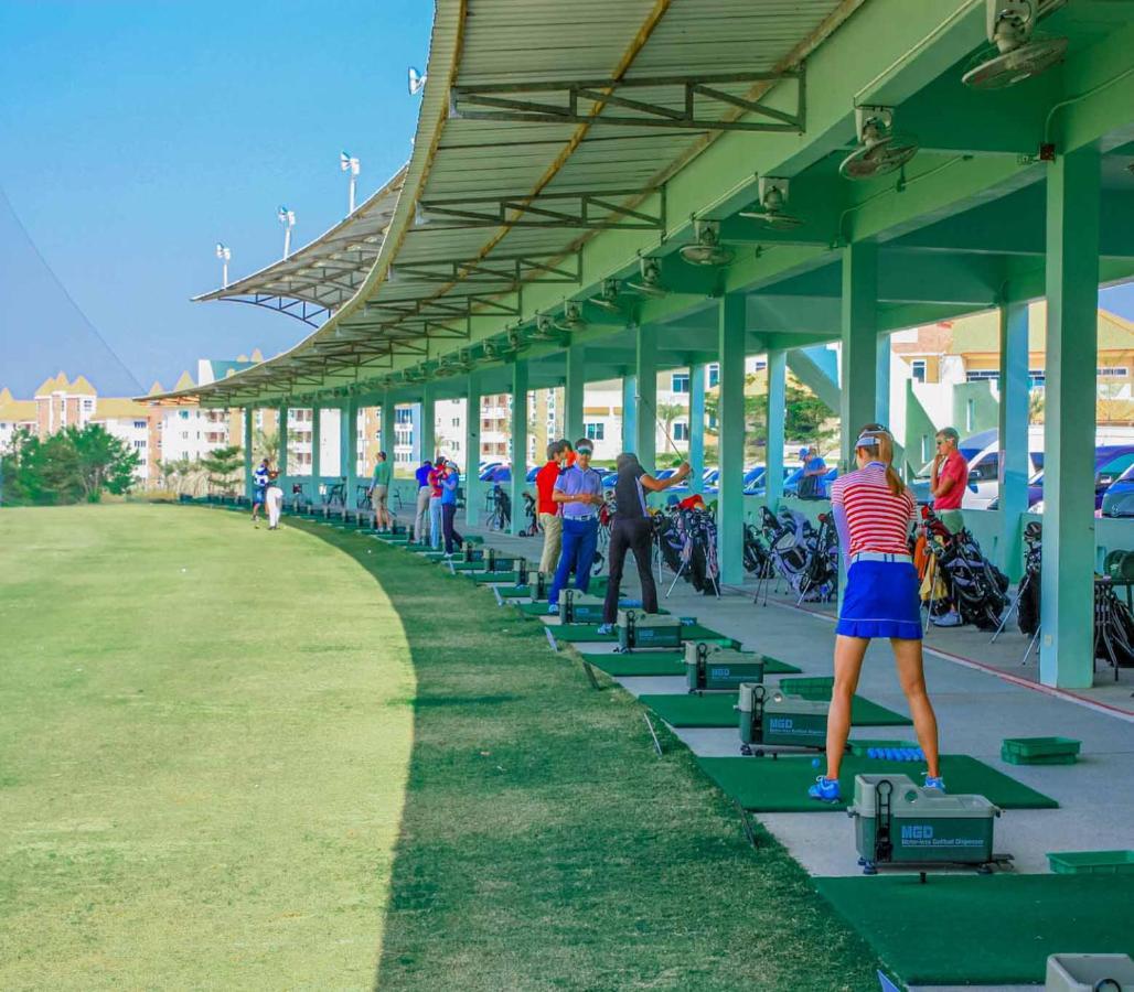 Happy City Golf & Resort Чианг Рай Екстериор снимка
